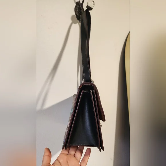 Coach Crossbody Bag - Picture 4 of 6